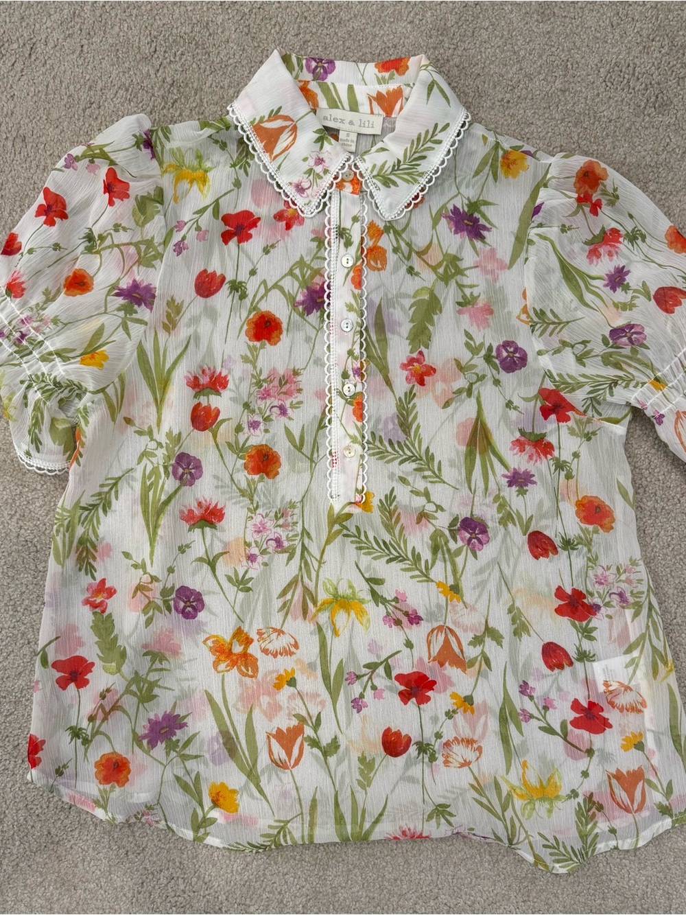 Girls' White Floral Puff-Sleeve Blouse
